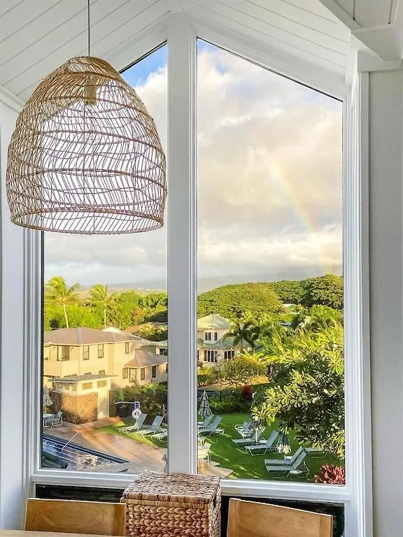 Honu He'E Nalu - The Surfing Turtle - Ocean & Beachfront! Stunning Views! Koloa Holiday home