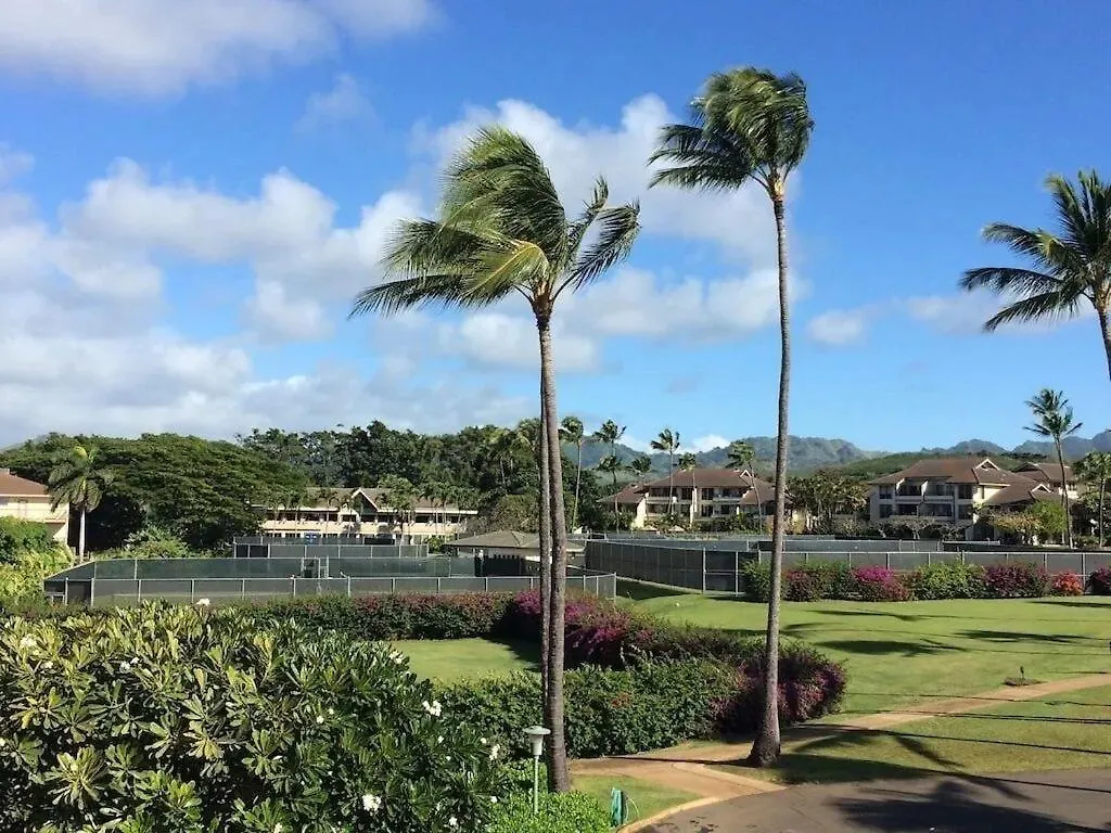 Holiday home Honu He'E Nalu - The Surfing Turtle - Ocean & Beachfront! Stunning Views! Koloa